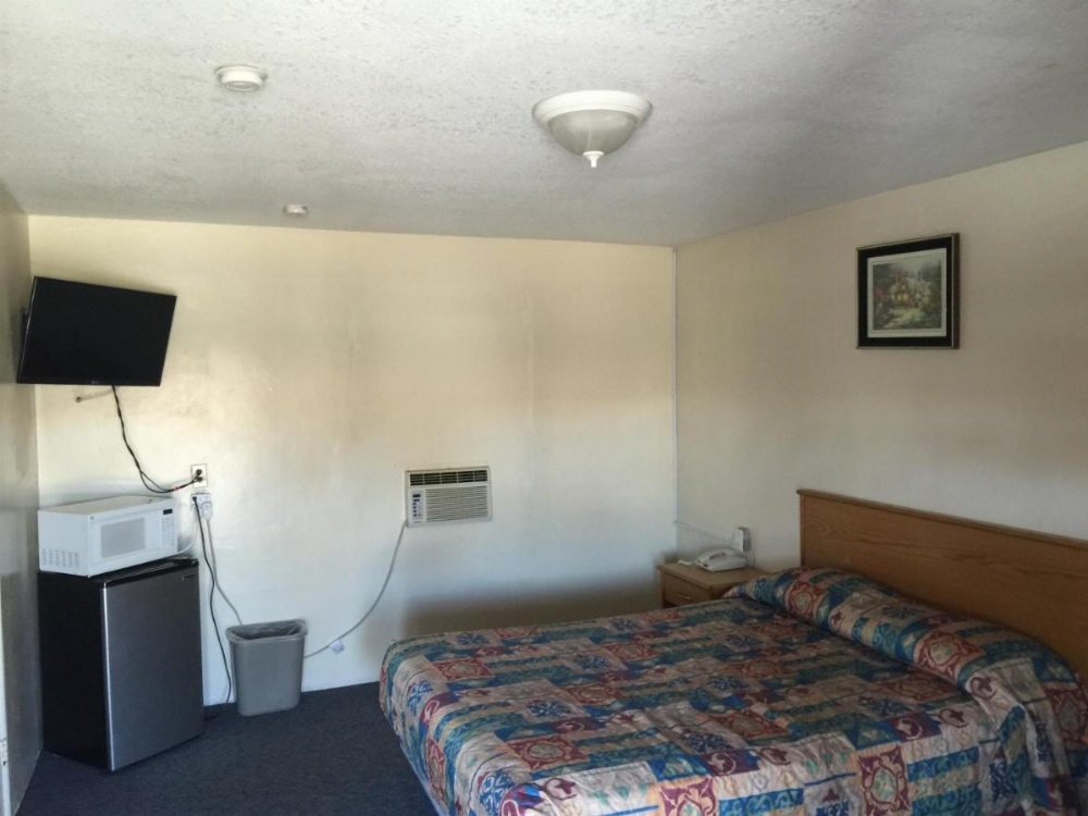 Room image 5