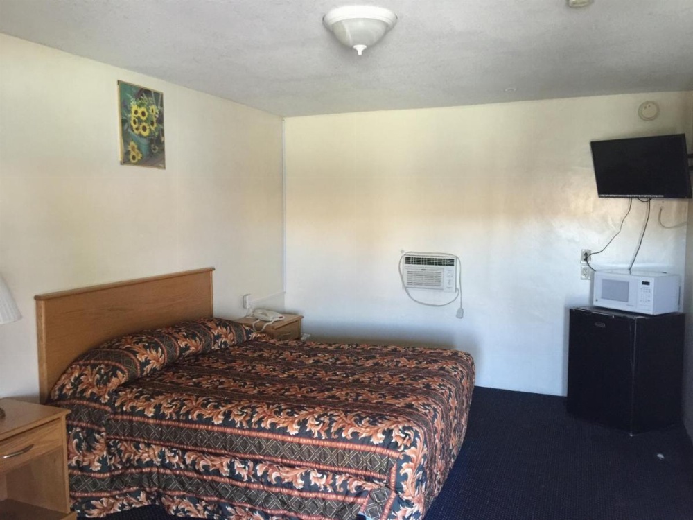 Room image 3
